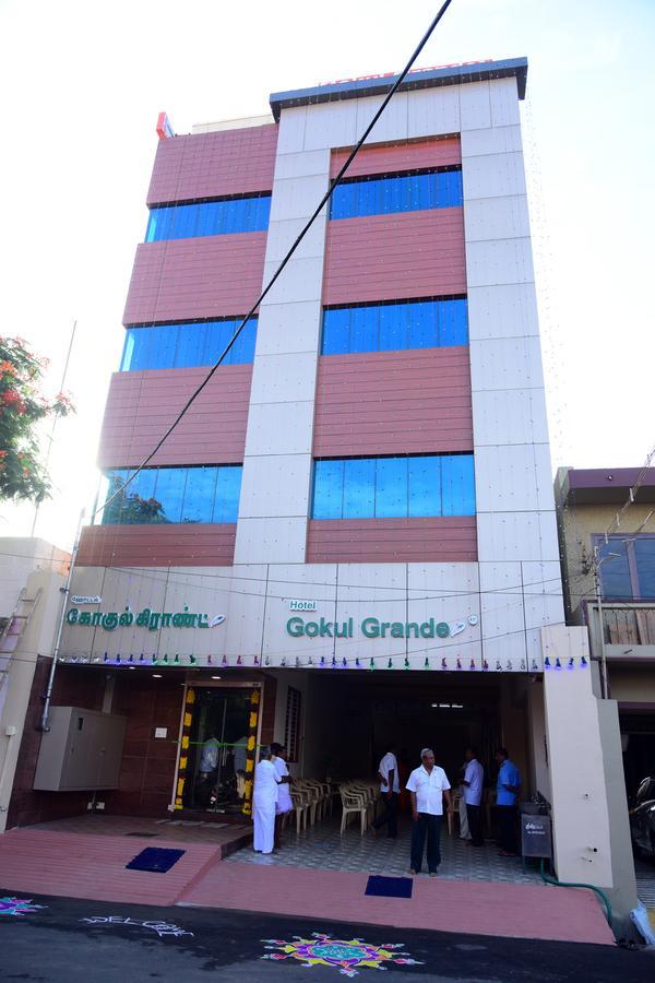 Hotel Gokulgrande Erode Bagian luar foto