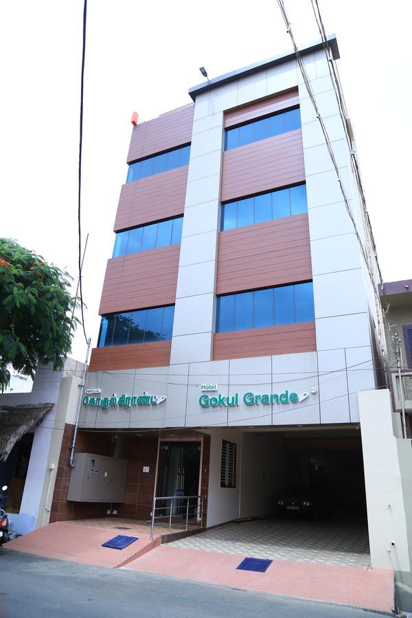 Hotel Gokulgrande Erode Bagian luar foto